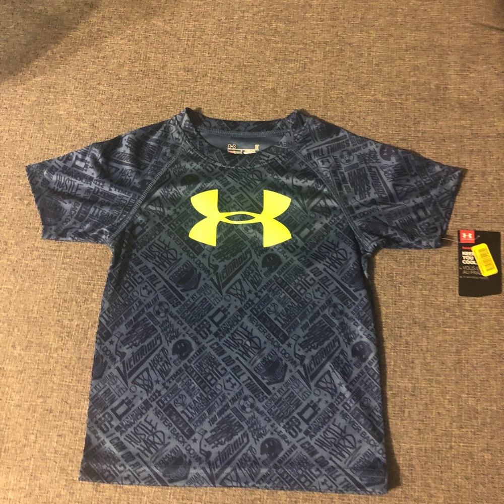 NWT Under Armour T-shirt